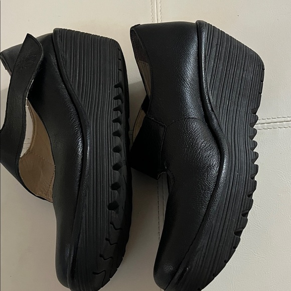 FLY London Women's Black Leather Mary Jane Wedge - Picture 3 of 4